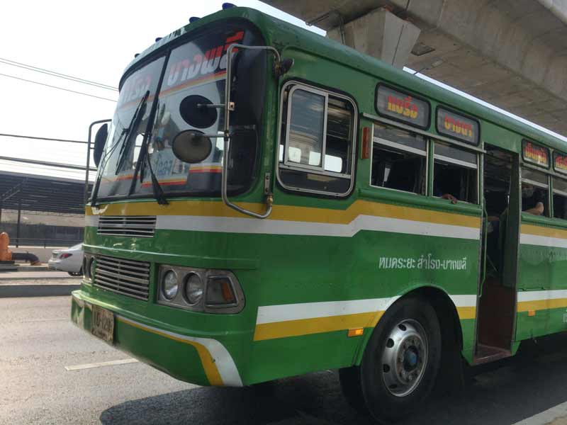 バンコクのバス移動