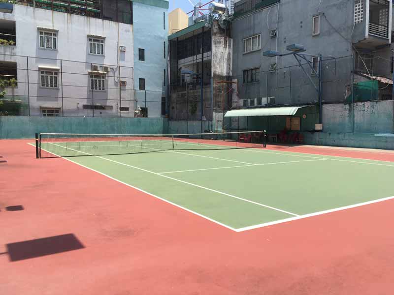 ホーチミン日本人サークルのテニスコート