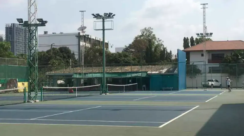 【バンコク】ガチでテニスが上達したいならここ！Simoorgh Tennis Academy