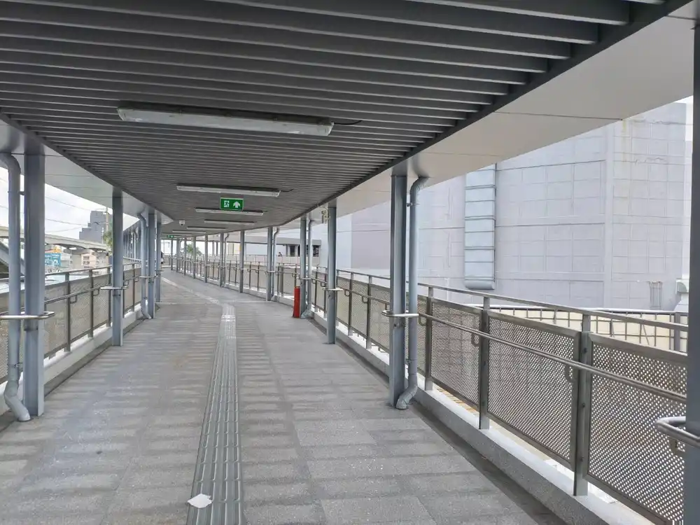 イエローライン