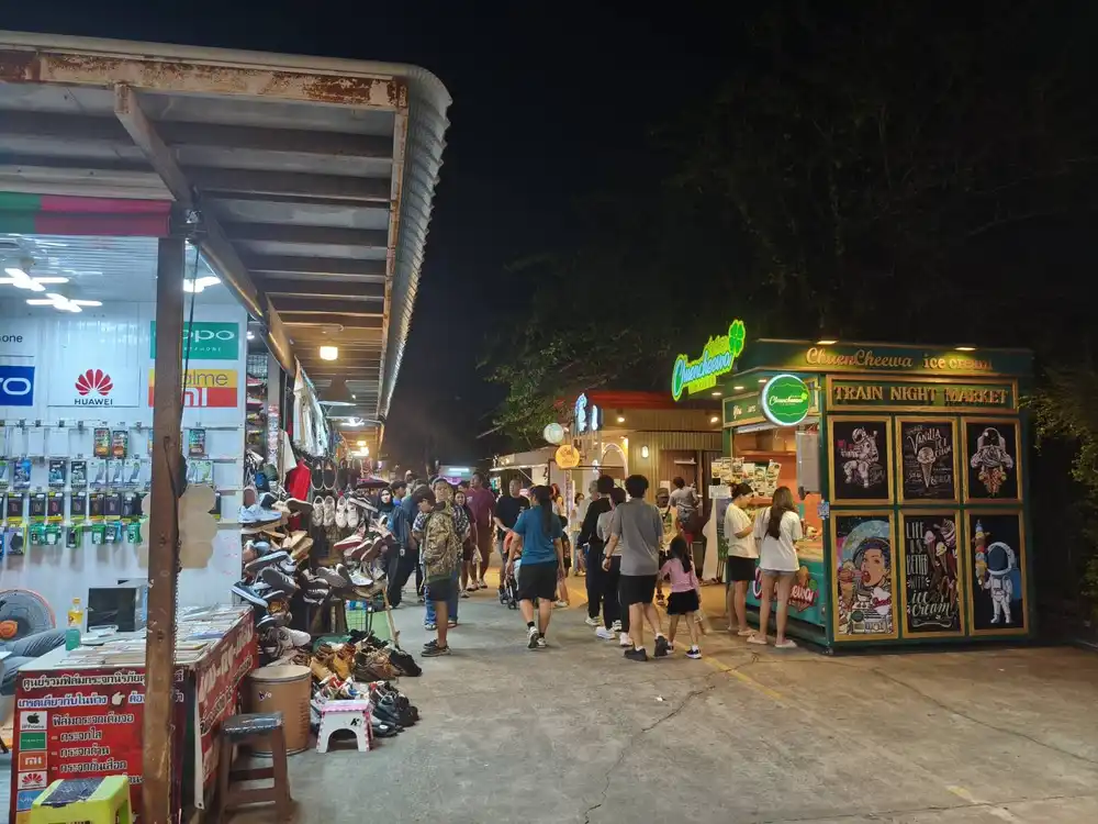 シーナカリンナイトマーケット