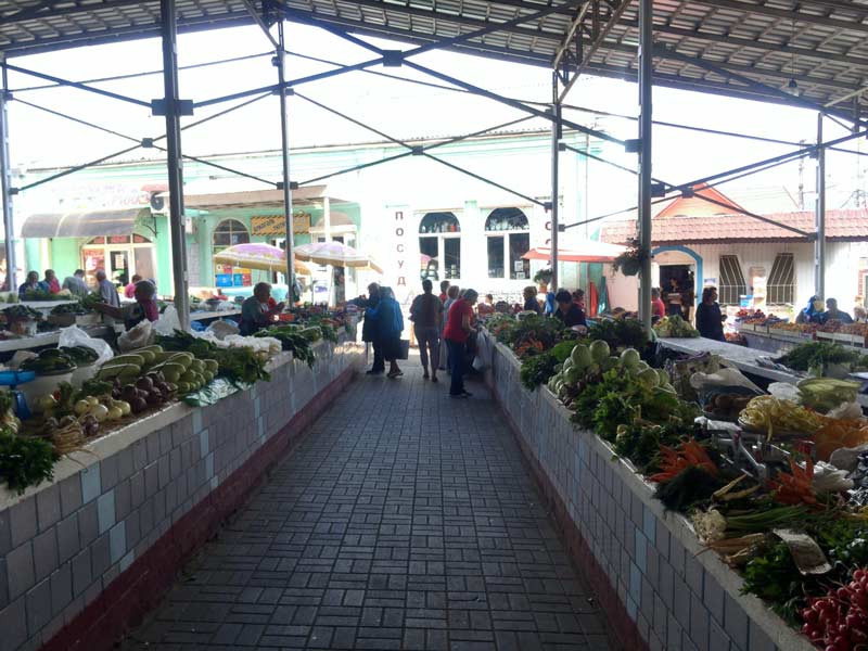 リヴィウの生鮮市場