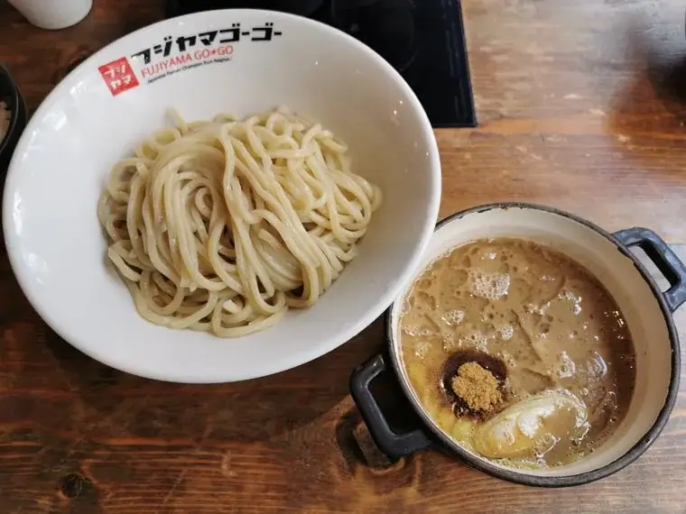フジヤマ55のつけ麺