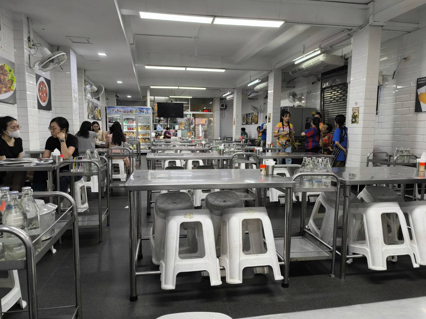 店内