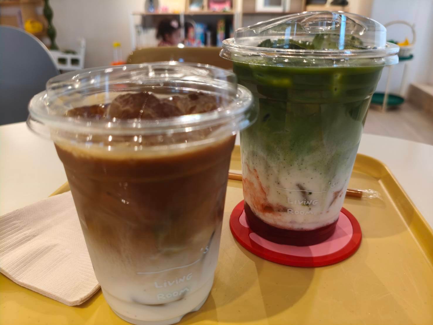 カフェ