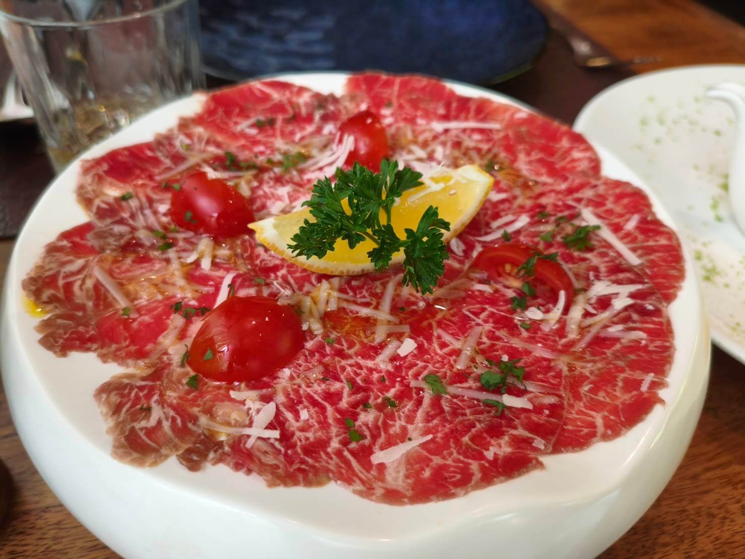 肉のカルパッチョ