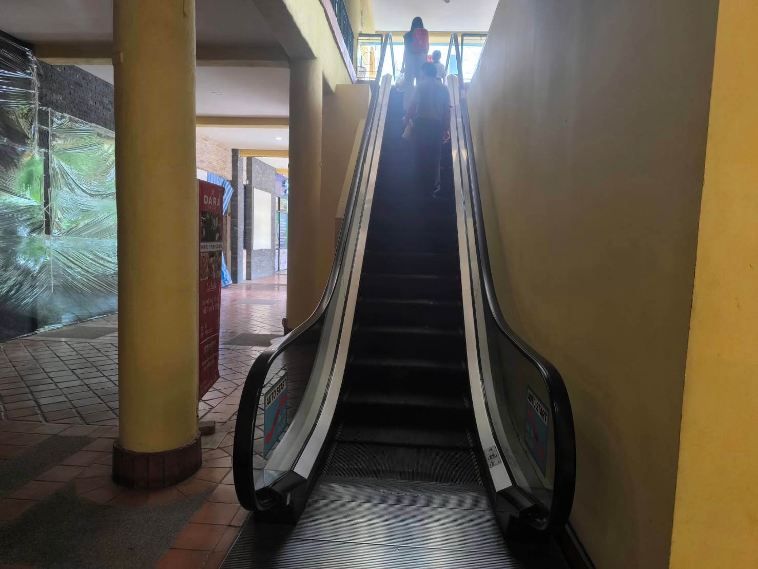 エスカレーター