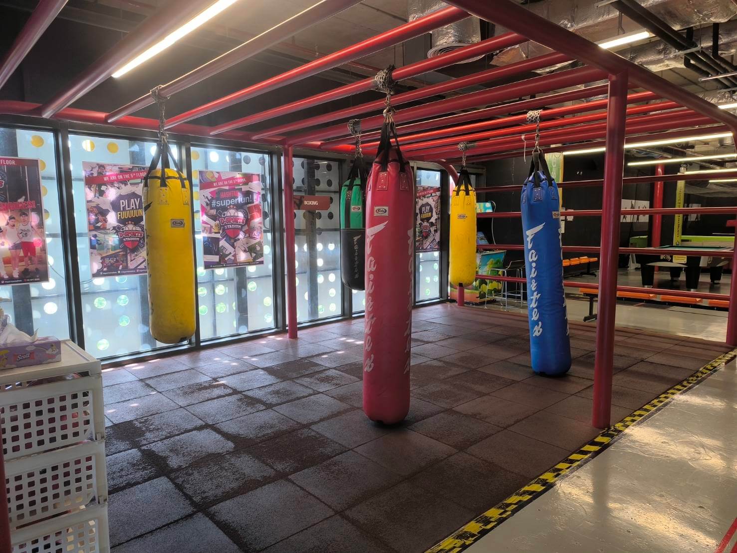 ボクシングジム