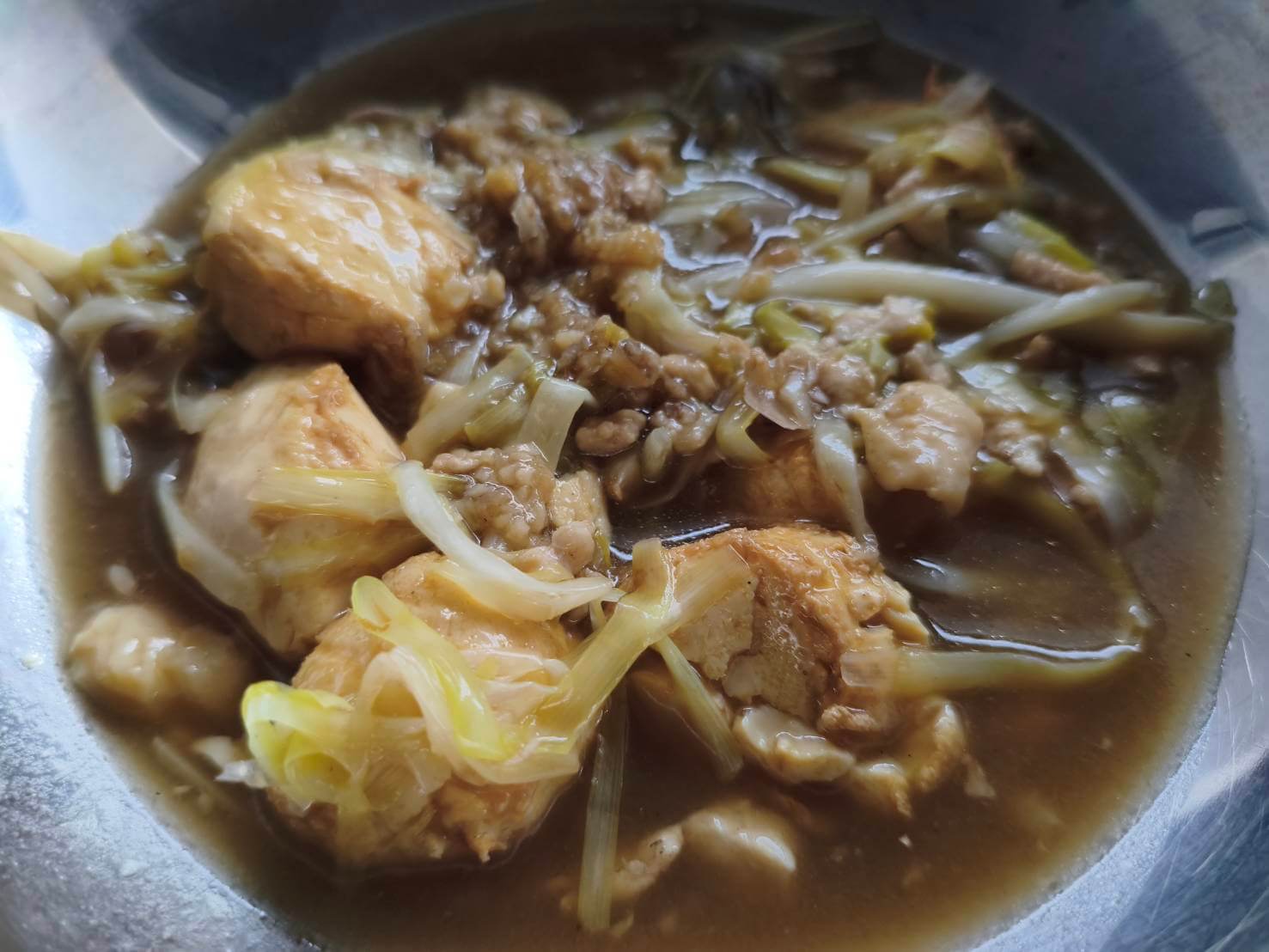 黄ニラの炒め物