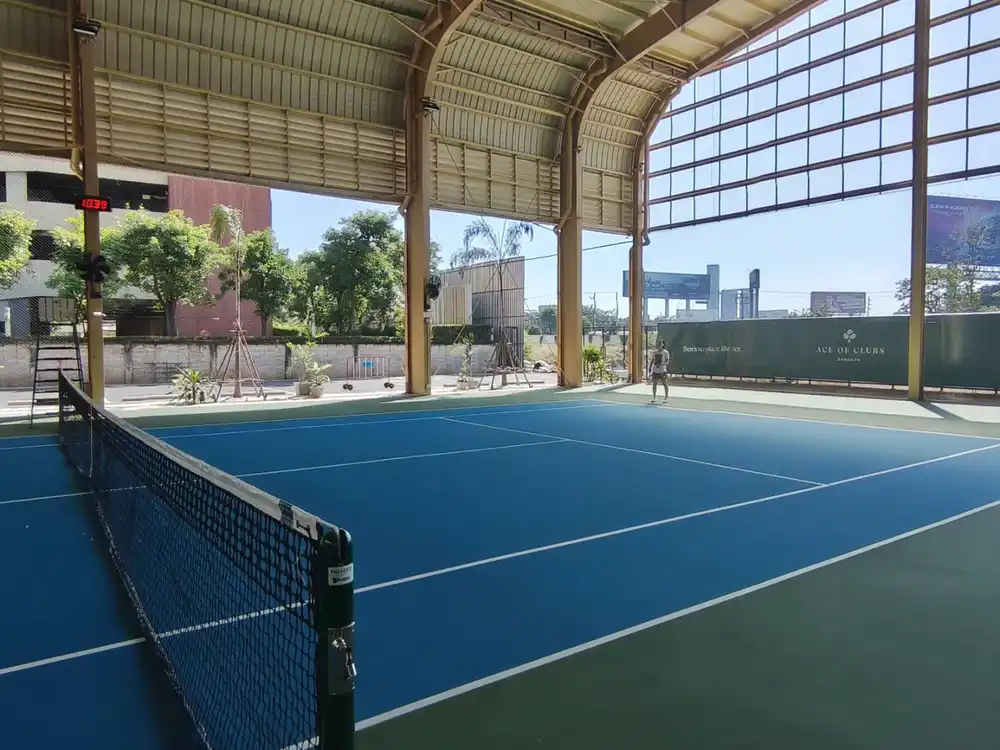 Ace of Clubsテニスコート