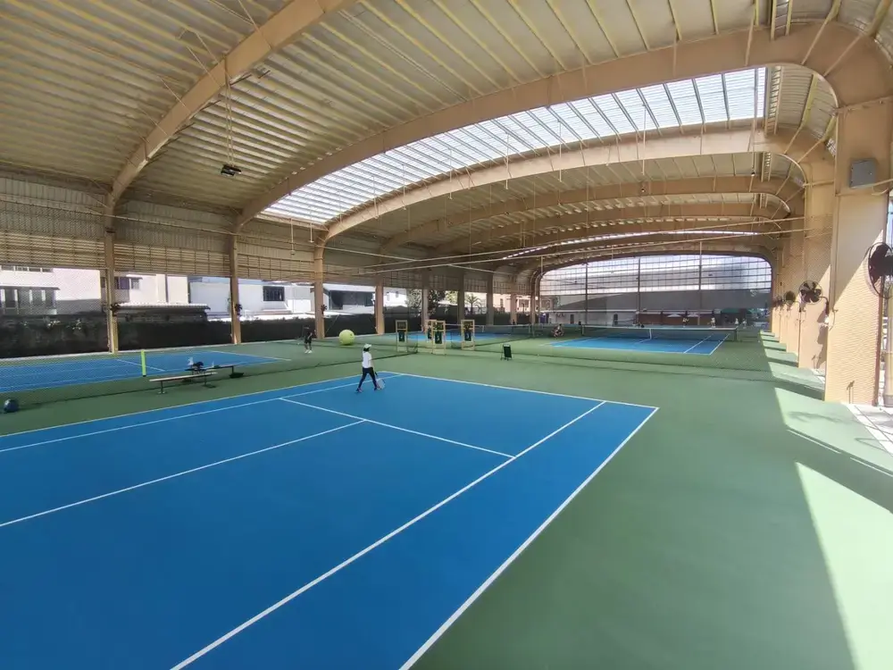 Ace of Clubsテニスコート