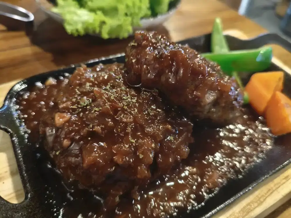 ハンバーグランチ