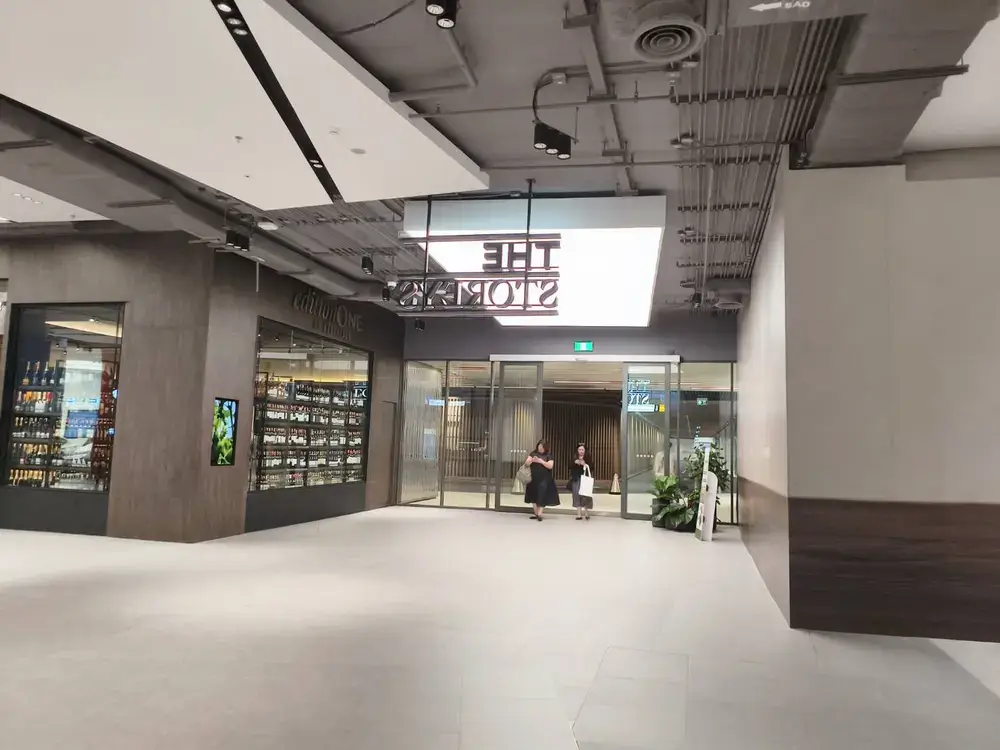 one bangkokからプルンチットまでの無料バス乗り場
