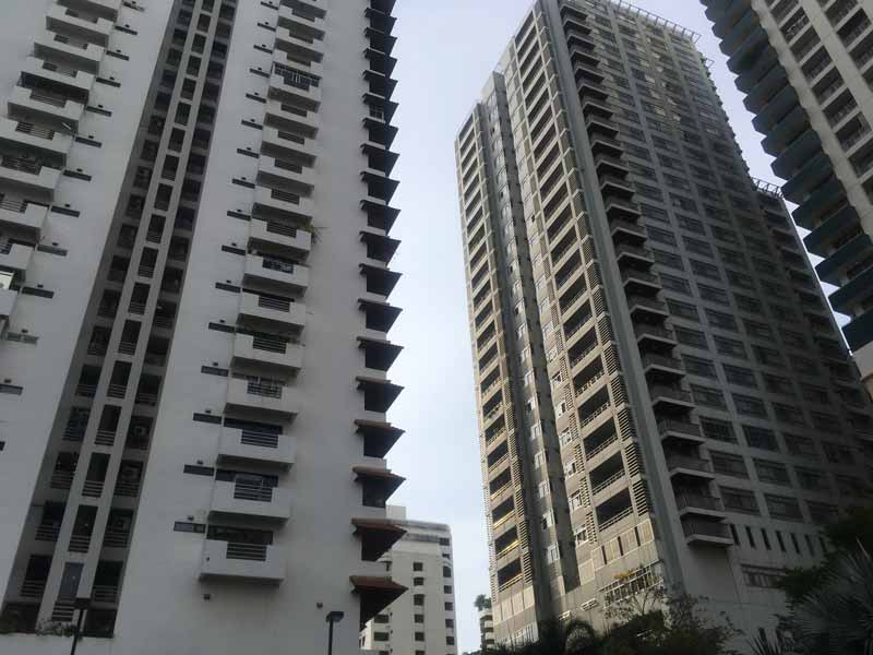 プラサーンミット タニー タワーのテニスコート