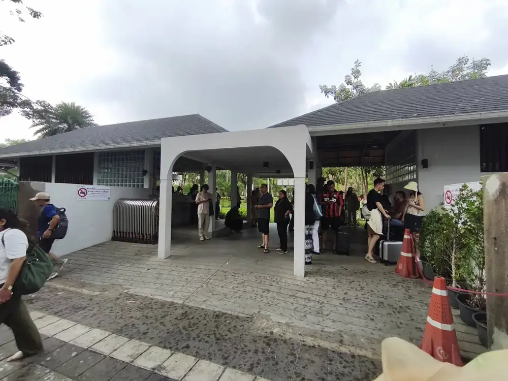 チャトチャック公園の入口