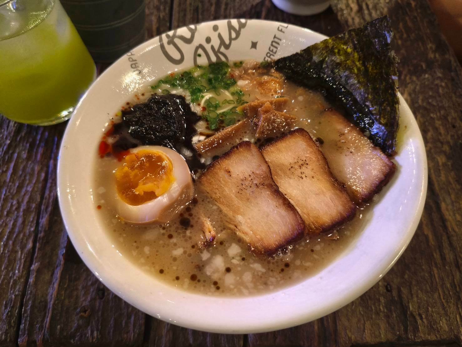 味彩のラーメン