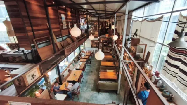 【バンコク・ソイ39】(un)FASHION District S39のカフェ