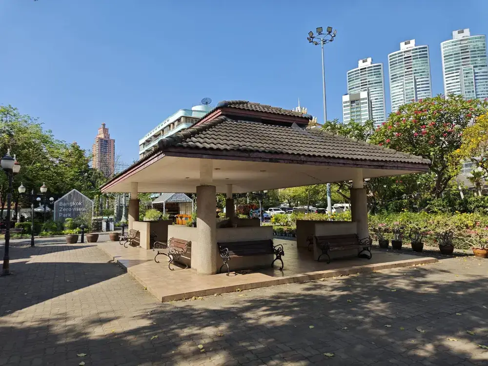 ベンチャシリ公園の休憩所