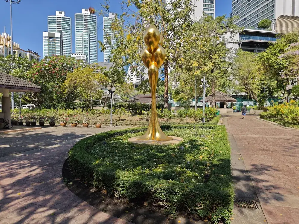 ベンチャシリ公園のオブジェ