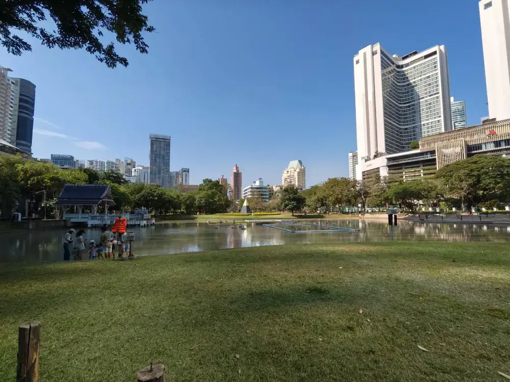 ベンチャシリ公園