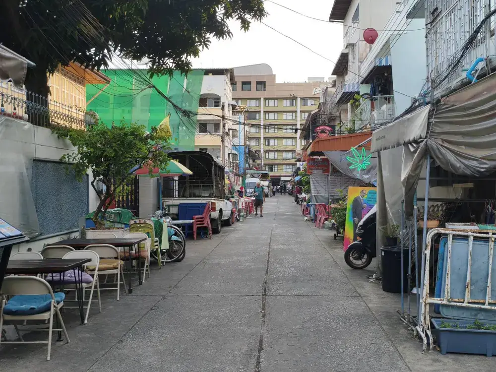 カオサンのジョークポーチャナー