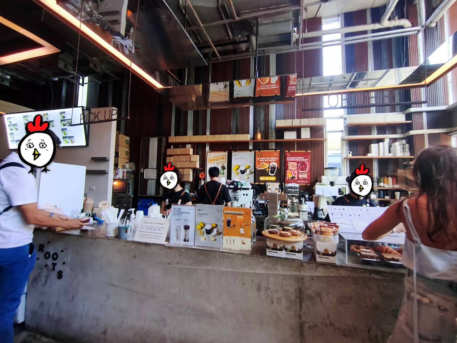 Roots at the COMMONSの外観