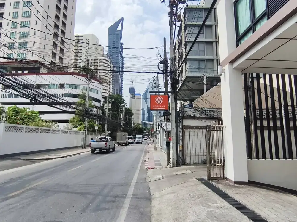 スクンビットソイ39通り