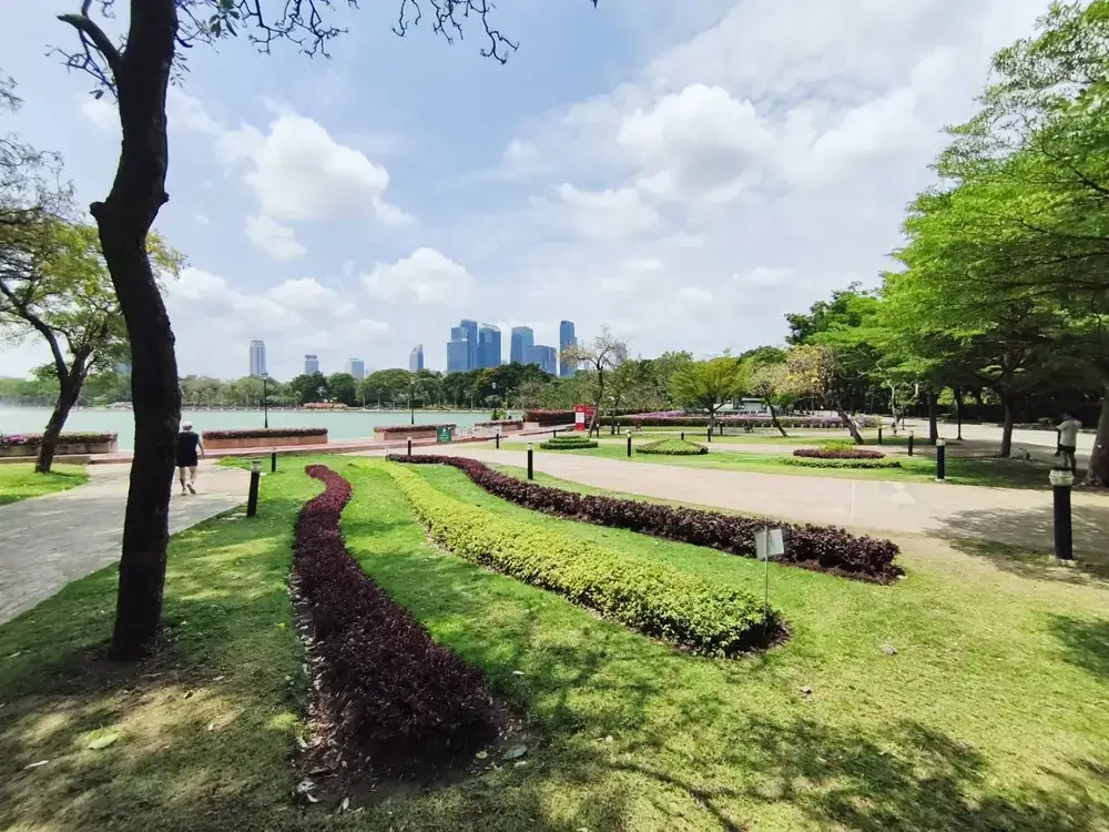 ベンジャキティ公園入口