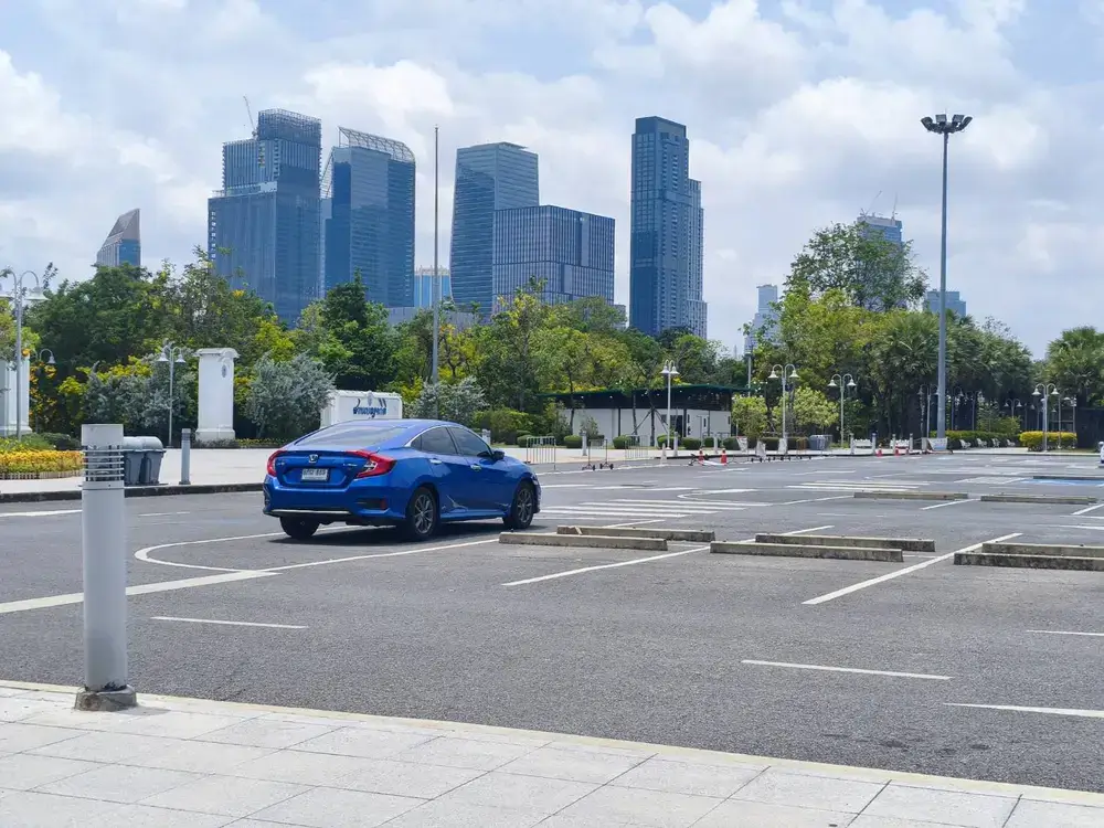 ベンジャキティ公園のムーブミーの停留所