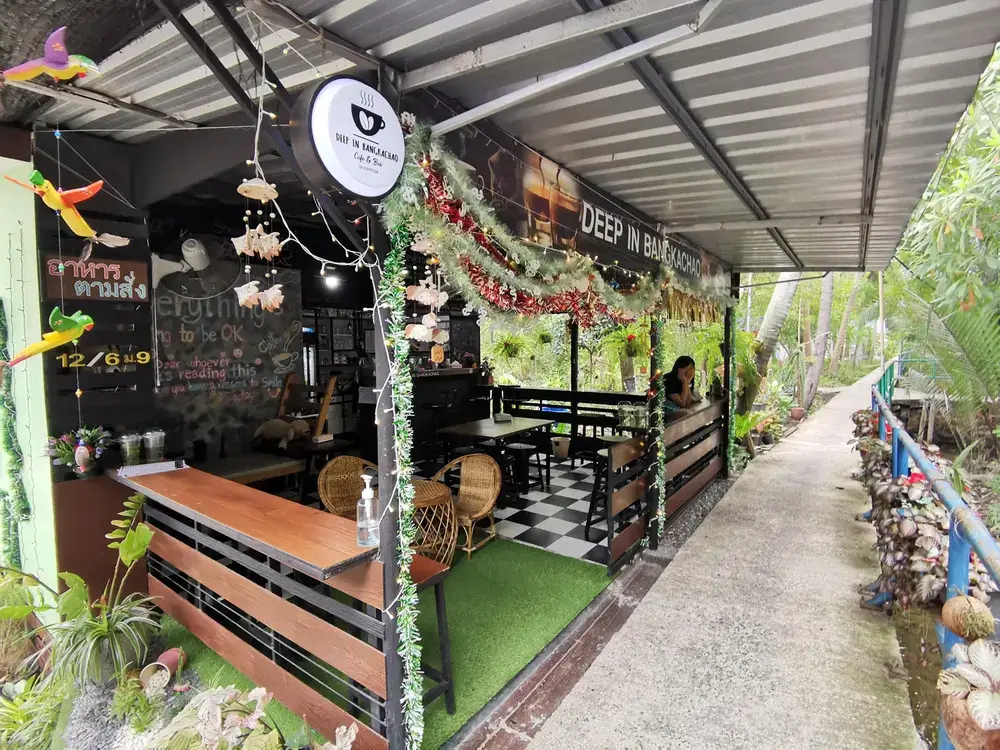 バーンカチャオの秘境カフェ