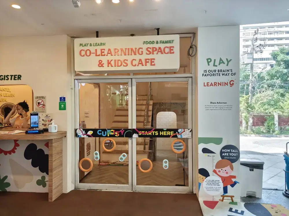 Wonder Woods Kids Cafeの外観