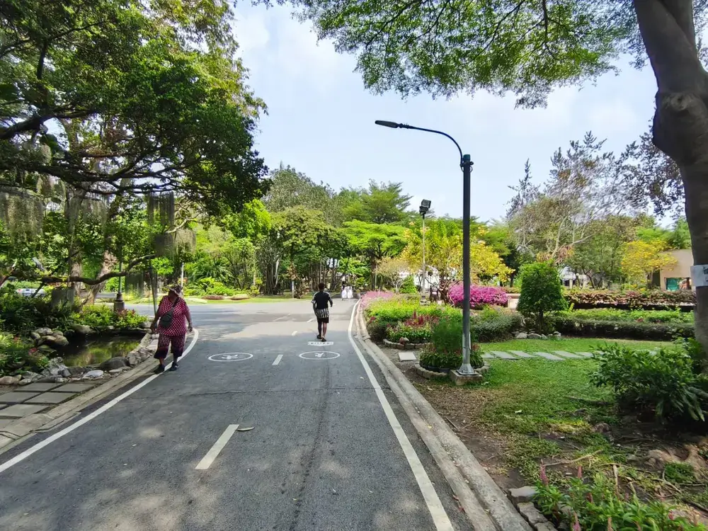 トンブリーロム公園