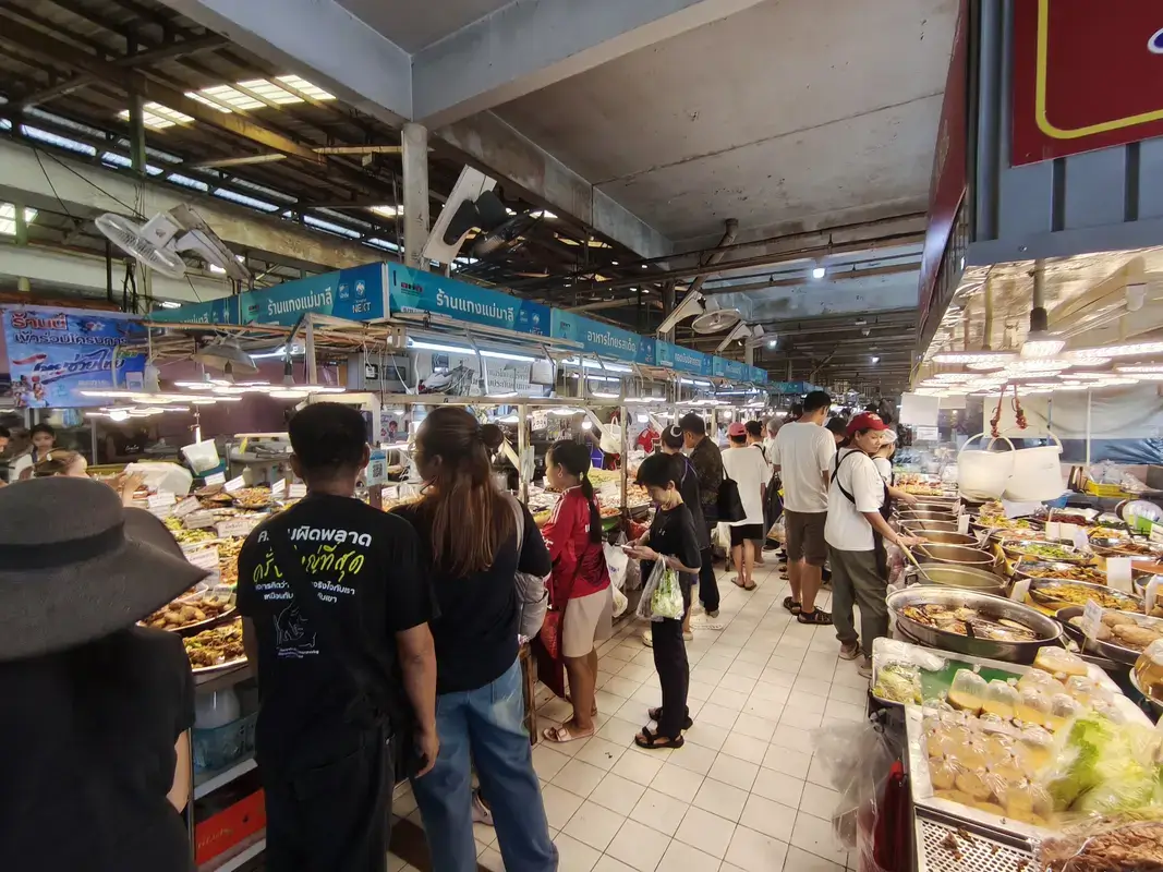 オートーコー市場のお店